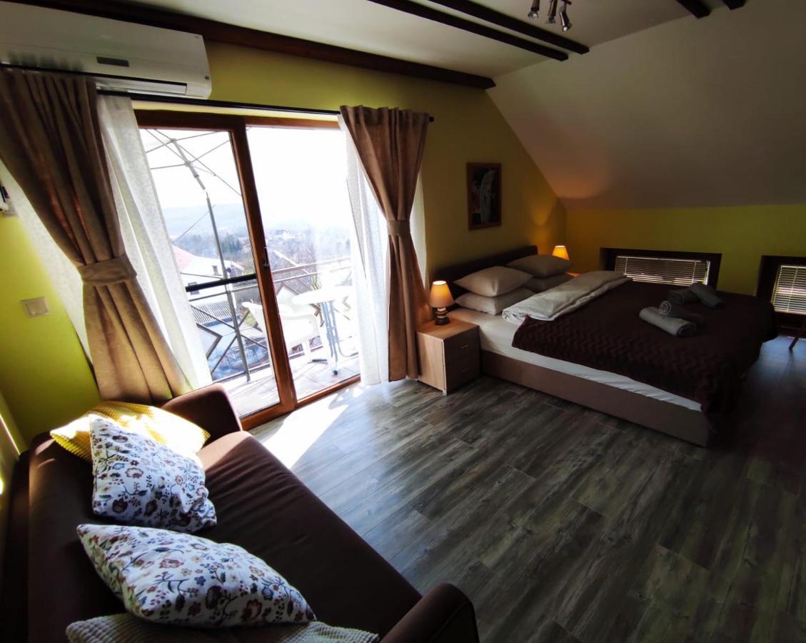 Accommodation "Old Town Dreznik" Rakovica Luaran gambar