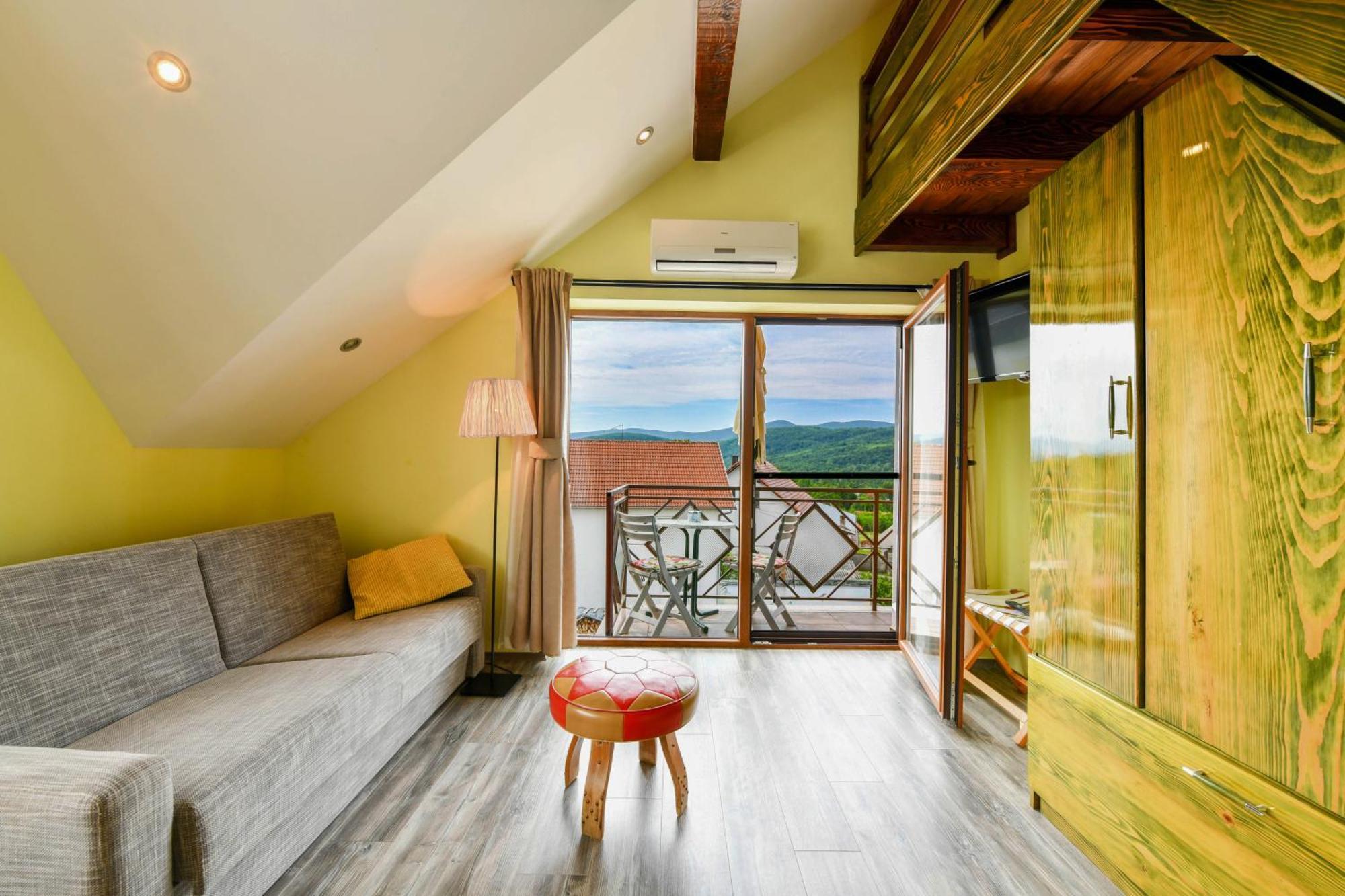 Accommodation "Old Town Dreznik" Rakovica Luaran gambar
